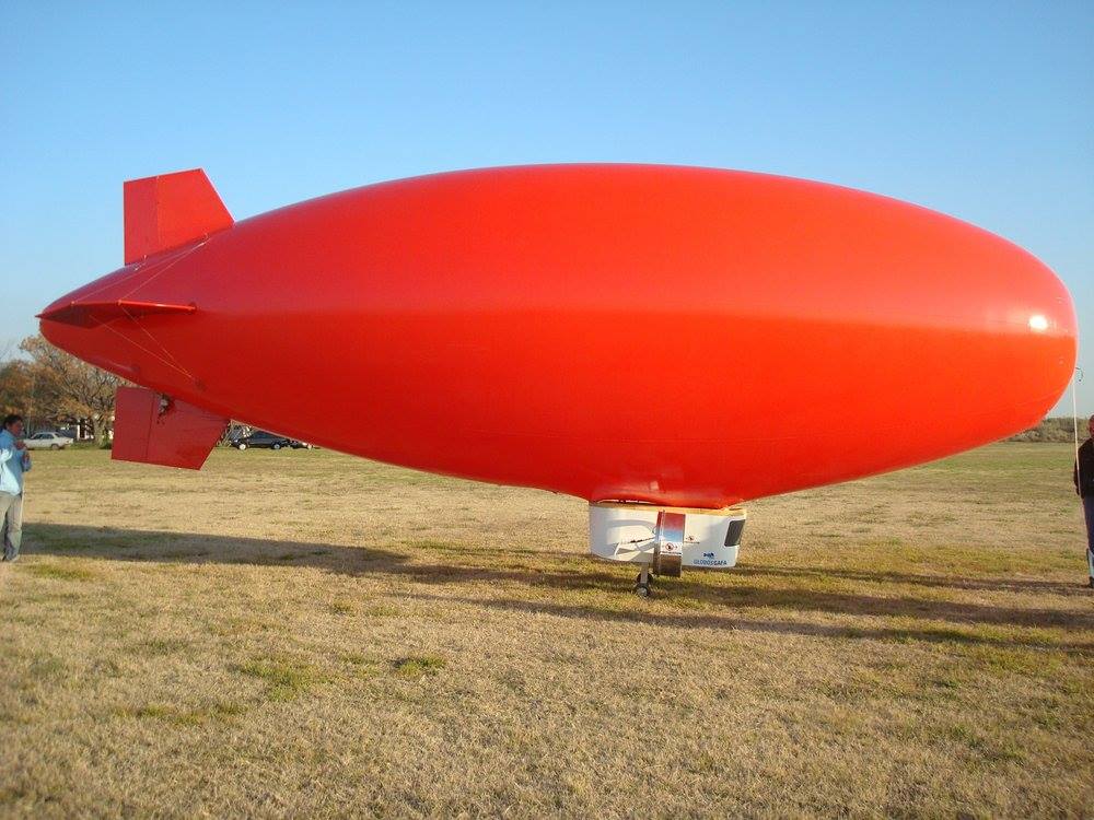 DIRIGIBLE A RADIO CONTROL ROJO